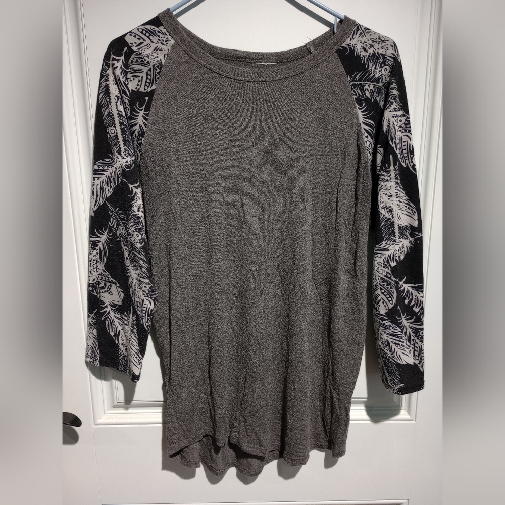 LuLaRoe women's size large Randy 3/4sleeve baseball tee shirt